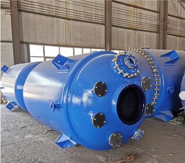 閉式搪玻璃反(fǎn)應釜