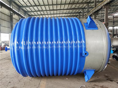 不鏽鋼外半(bàn)管(guǎn)反應(yīng)釜